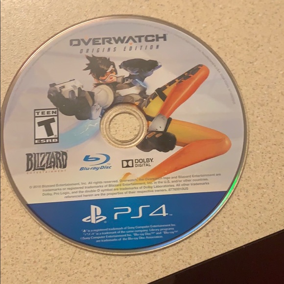 Used ps4 + destiny 2 Minecraft fallout 4 overwatch - Picture 2 of 6